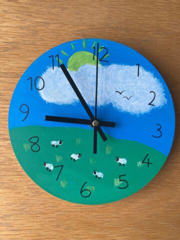 Sheep clock, made as a gift Sheep clock